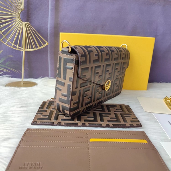 スーパーコピーブランドバッグ内部構造